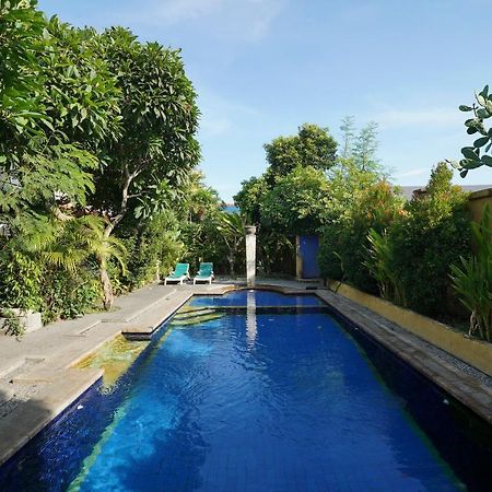 Hotel Oyo 2122 Puri Sanur Exterior foto
