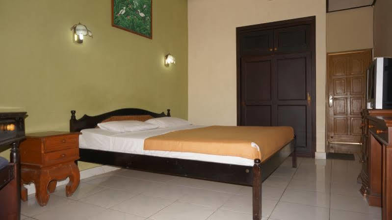 Hotel Oyo 2122 Puri Sanur Exterior foto